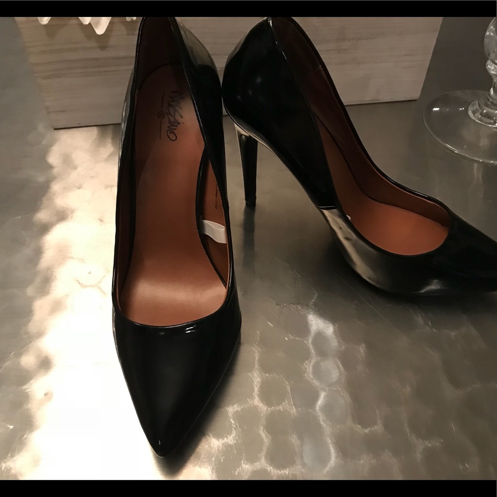 Mossimo Black Heels 9.5